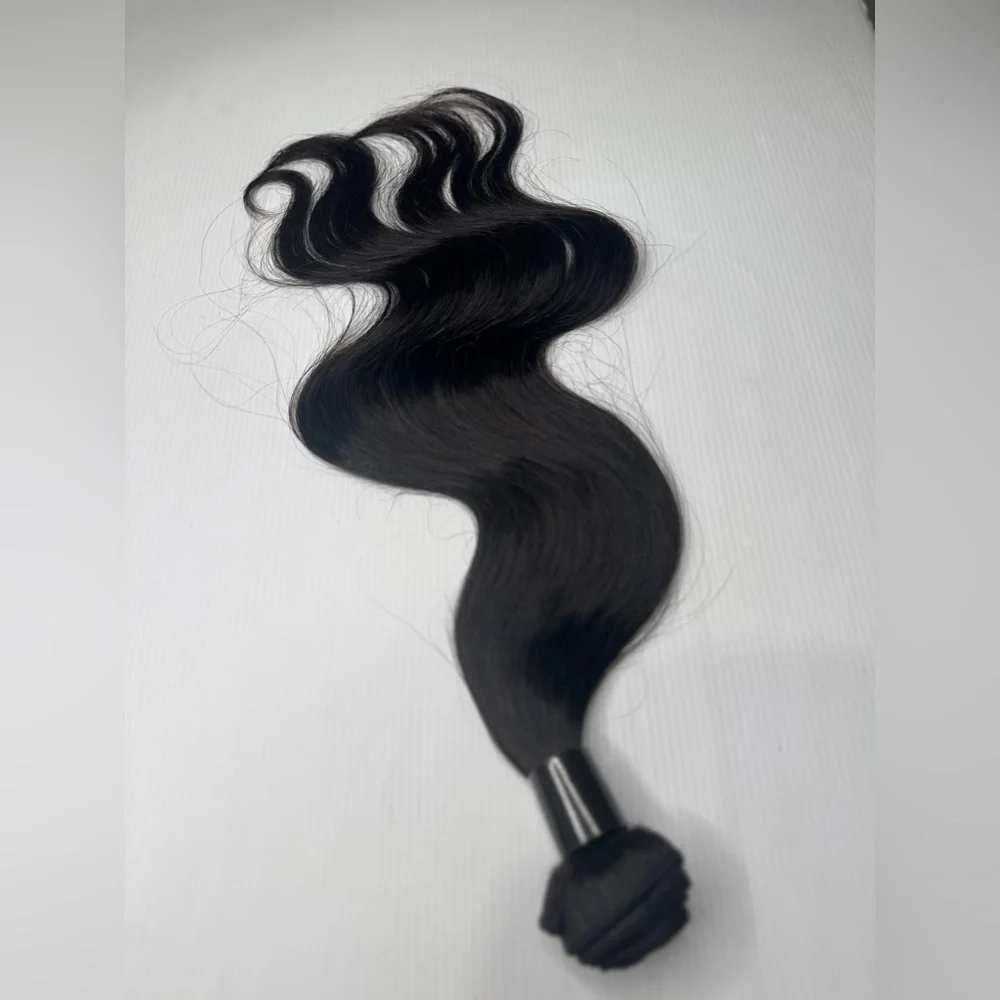 22” 100% Human Hair Body Wave Bundle Natural Black 100 Grams Weft Extension